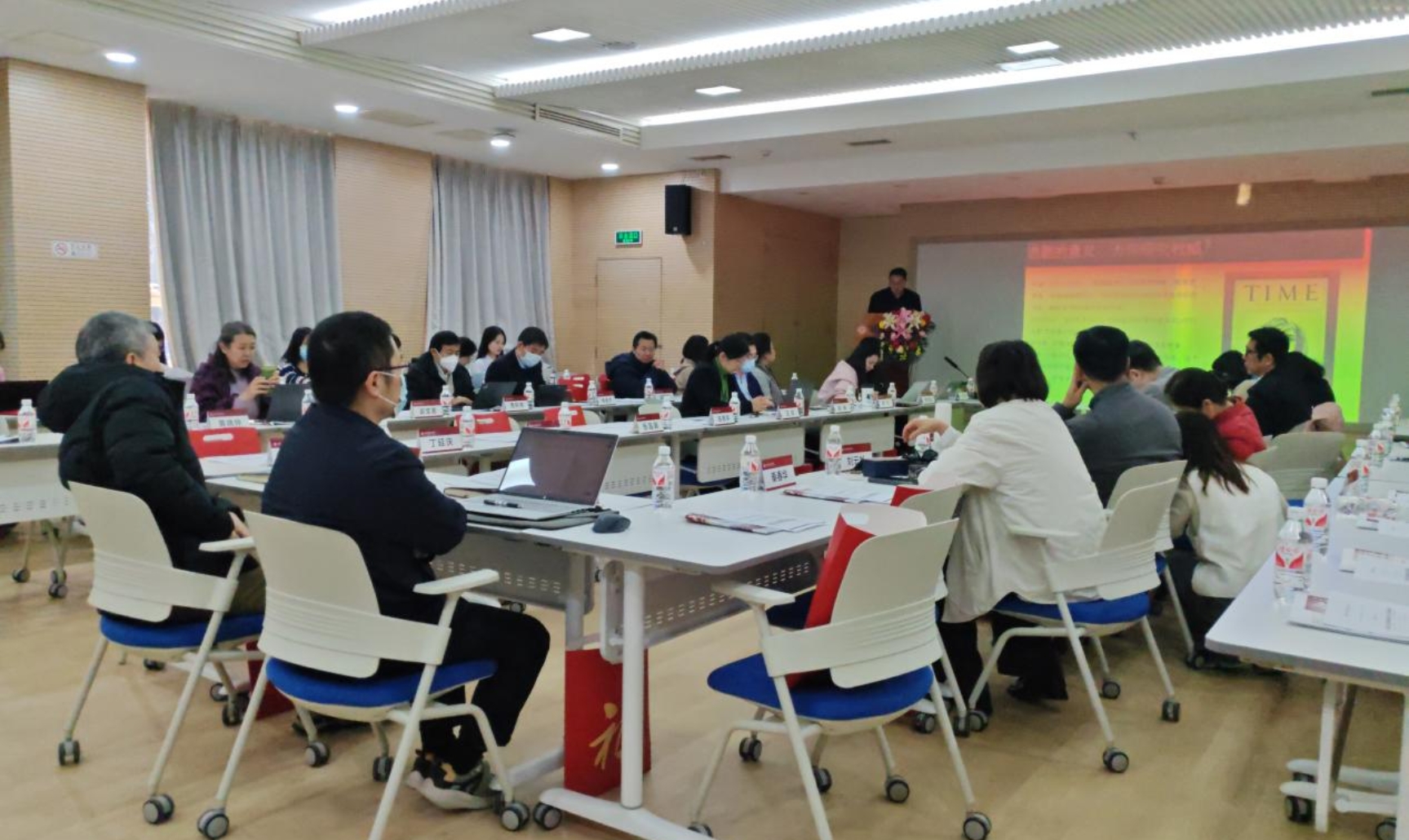 C:/Users/ThinkPad/Desktop/微信图片_20250110152946.jpg微信图片_20250110152946